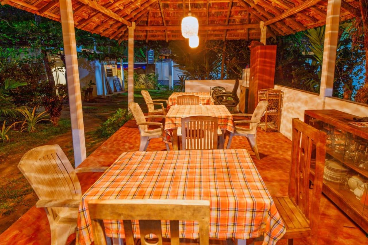 Talalla Ocean Beach Bungalow Matara Kültér fotó