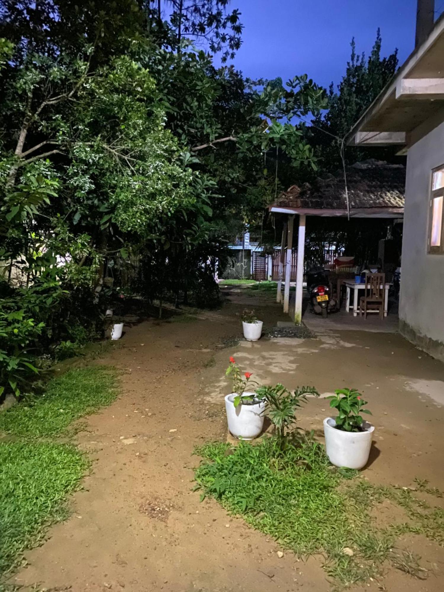 Talalla Ocean Beach Bungalow Matara Kültér fotó